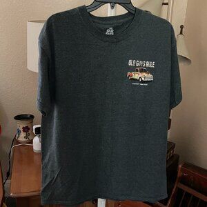 Men’s Sz. L Old Guys Rule Short Sleeve Rusty Truck Graphic T-Shirt